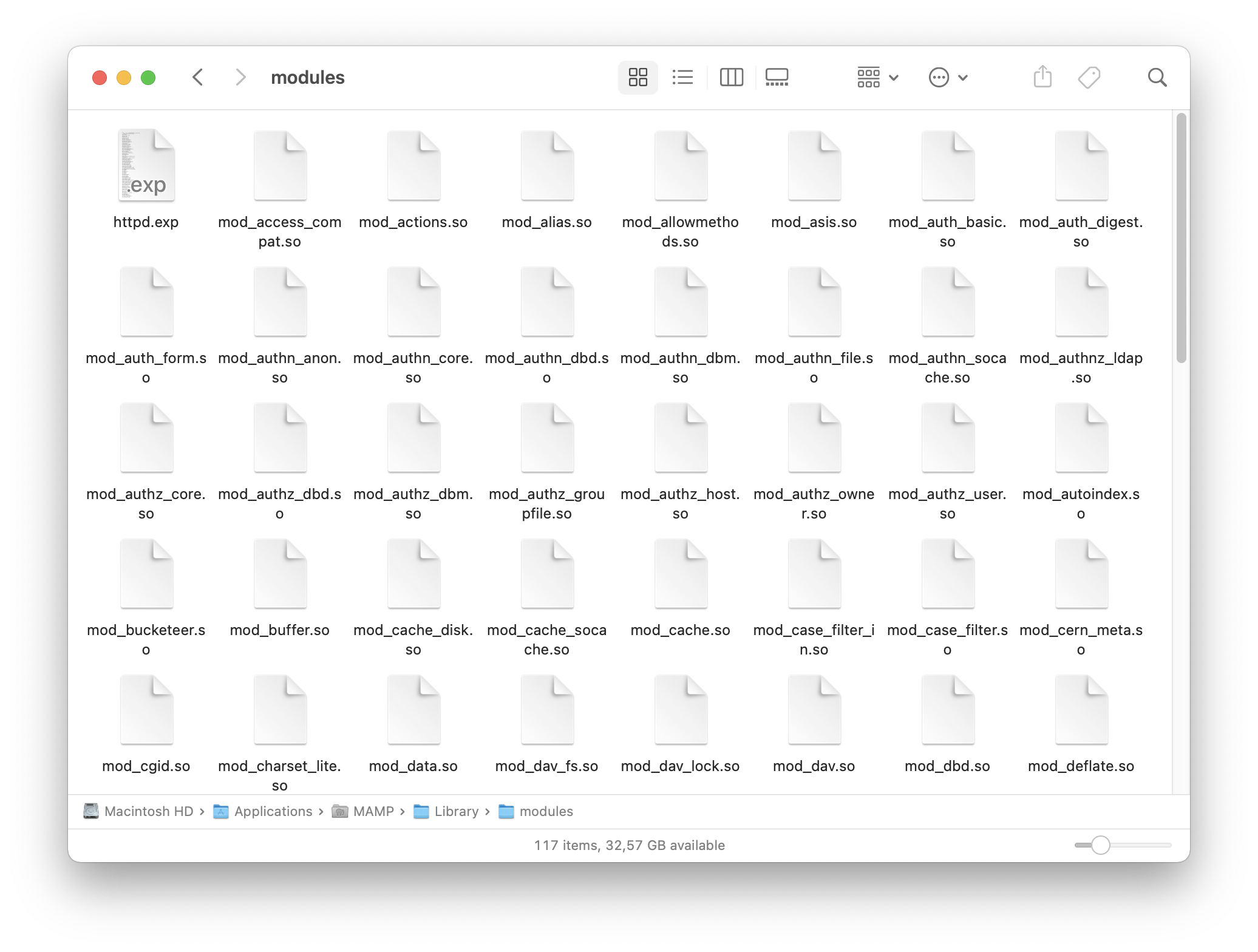 Which Apache modules are included in MAMP